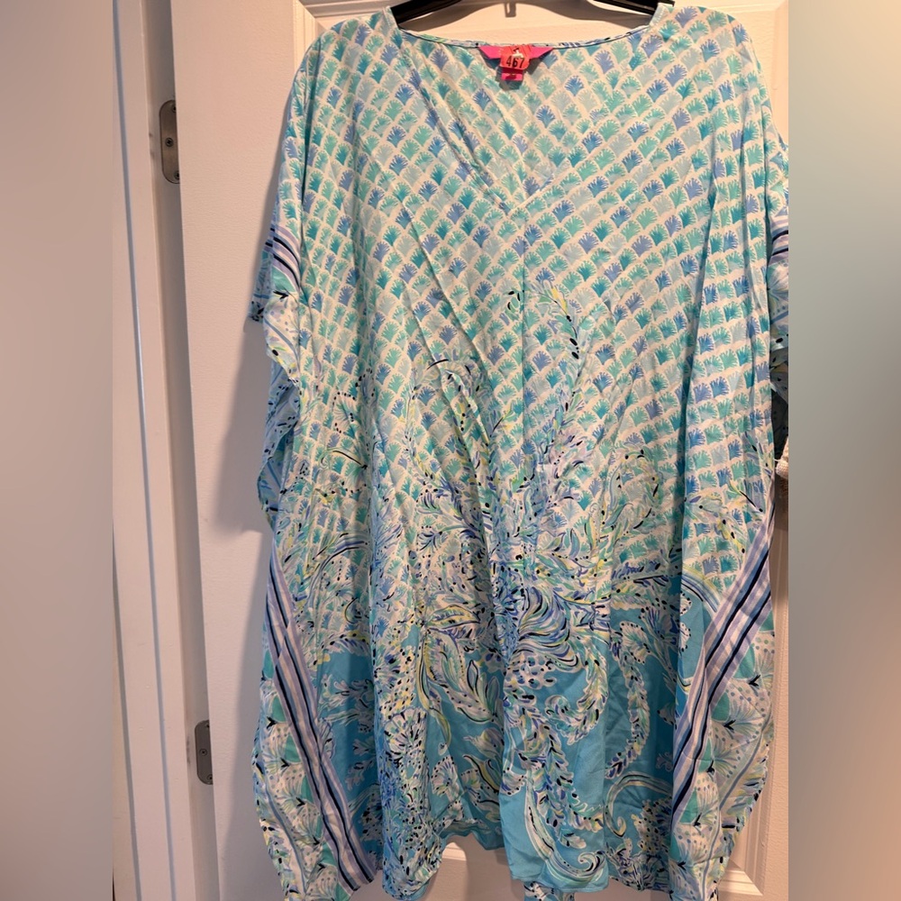 Lilly Pulitzer Blue and White Patterned Dress